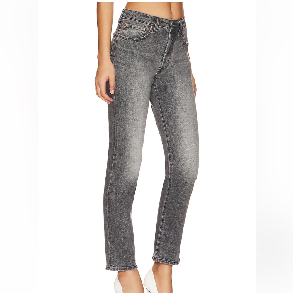 Levi’s 501 premium stretch denim‎ gray wash swan island button fly jeans 32 NWT